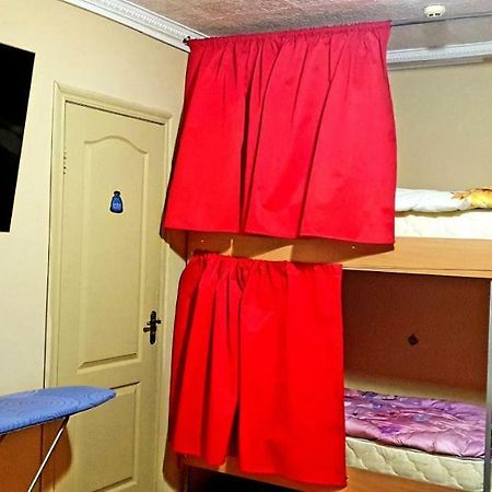קייב Hostel 777 מראה חיצוני תמונה
